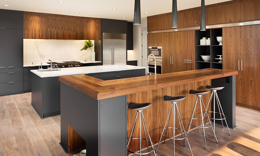 Natural Veneer on Furniture