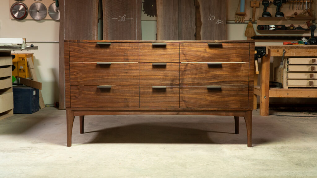 Veneer in Furniture