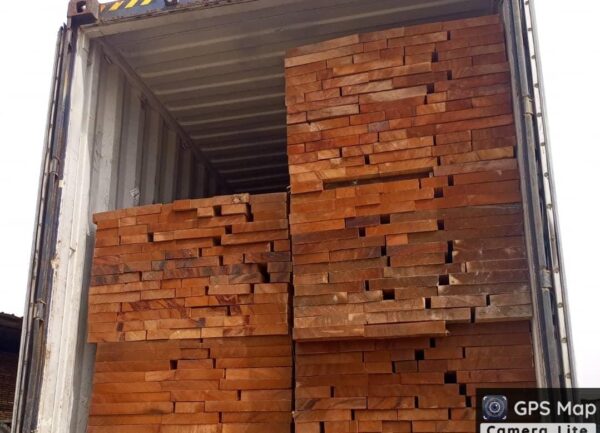 Buy square Timber Wood logs for sale online
